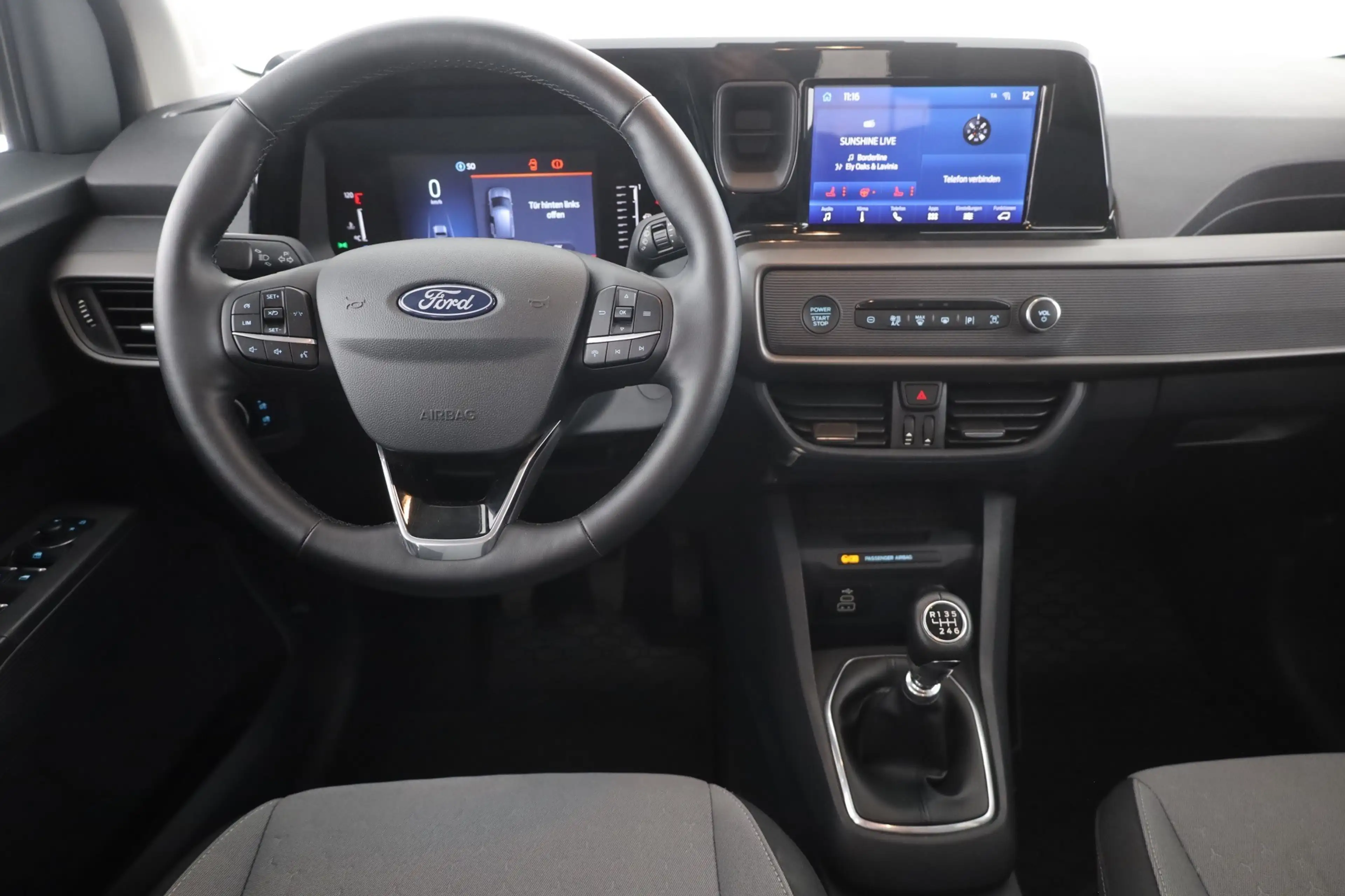 Ford Tourneo Courier 1.0 EcoBoost Titanium Kamera AHK — photo 11