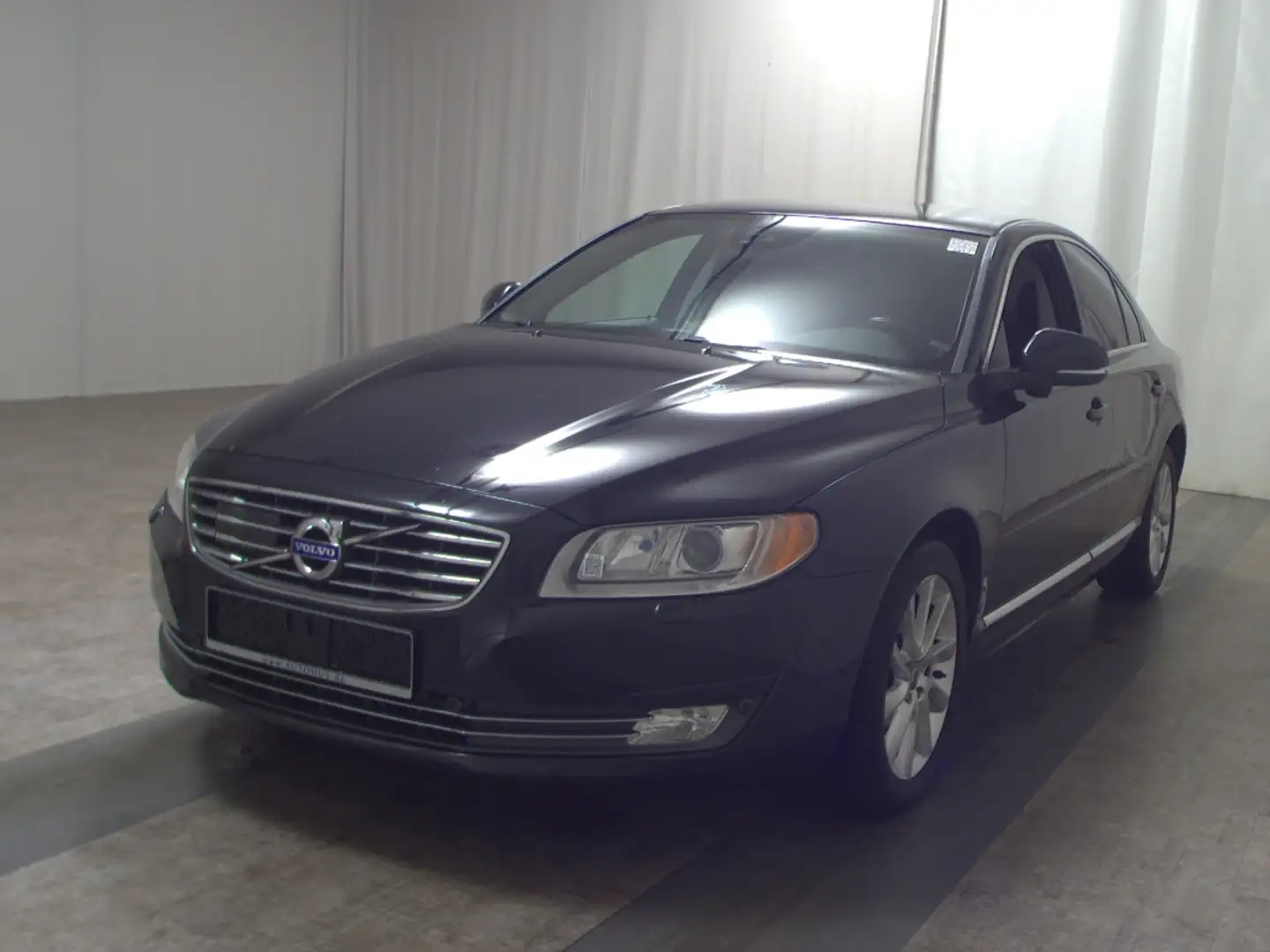Volvo S80 D4 Momentum Leder Bi-Xenon Navi HU 04/27 Zwart - 2