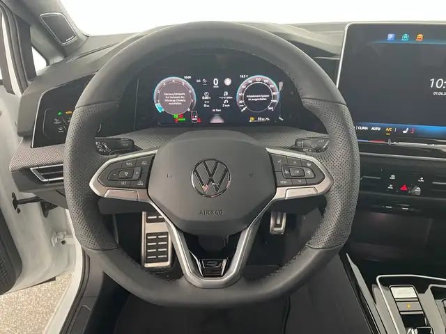 Volkswagen Golf view 13