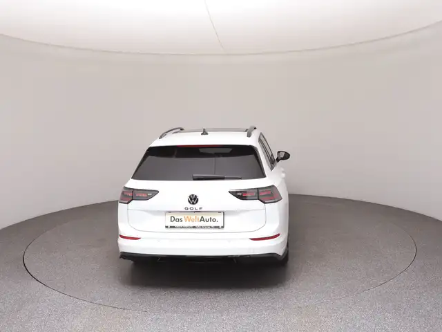 Volkswagen Golf view 6