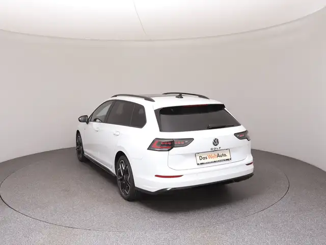 Volkswagen Golf view 5