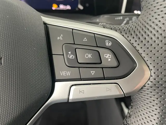 Volkswagen Golf view 15