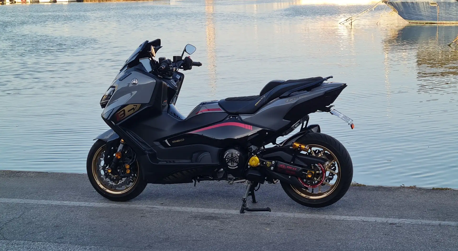Yamaha TMAX 560 tech max Gri - 1