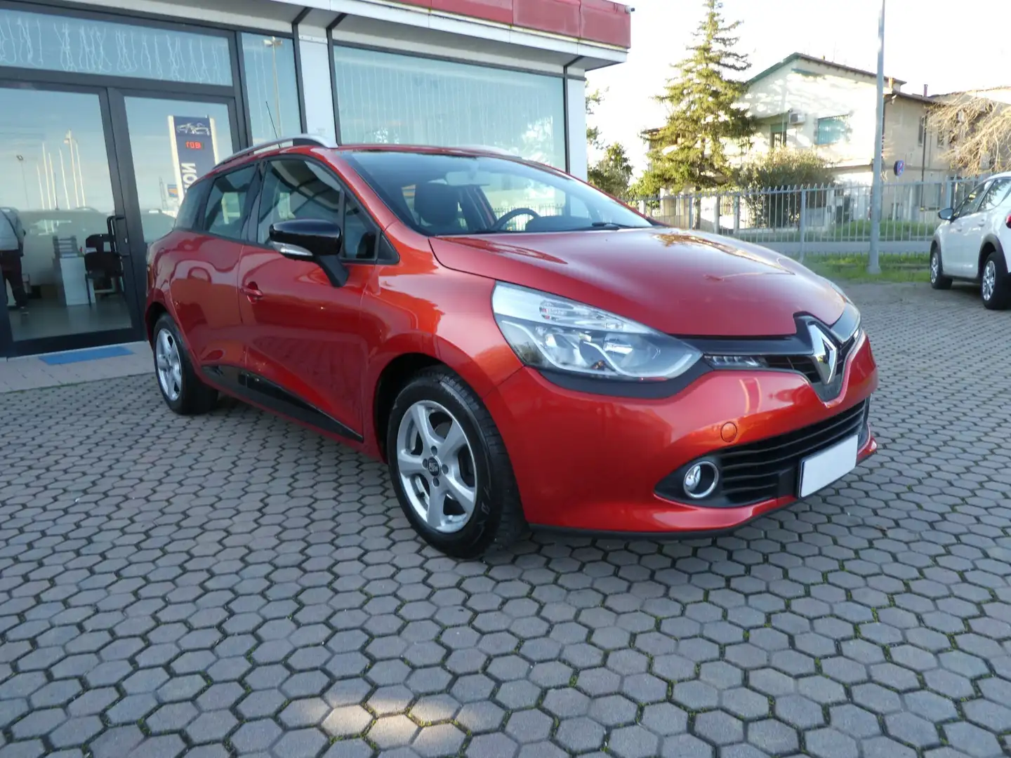 Renault Clio Sporter 1.5 dCi 8V 90CV OK NEOPATENTATI Rot - 2