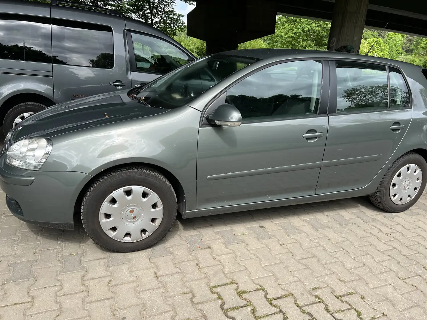 Volkswagen Golf 1.6 Comfortline - 1