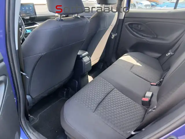 Toyota Yaris Cross view 14