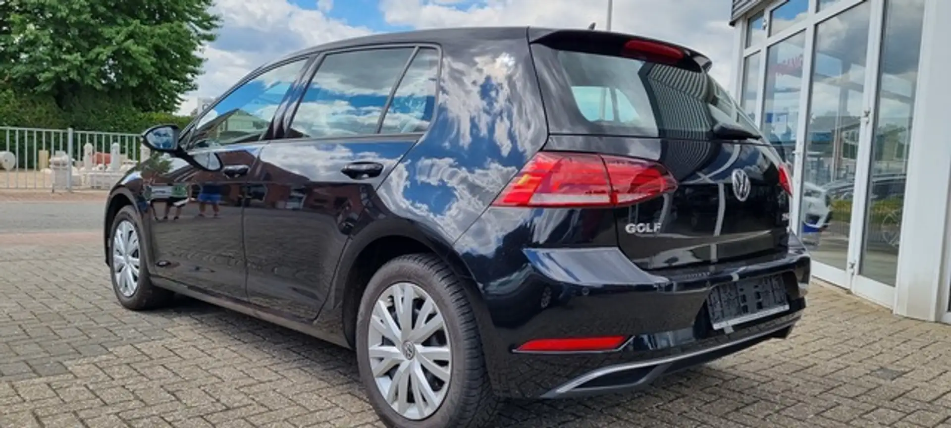 Volkswagen Golf VII Lim. Comfortline BMT/Start-Stopp Noir - 1