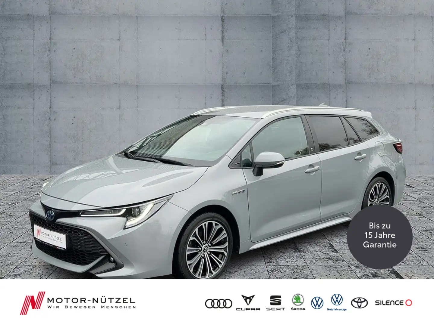 Toyota Corolla TS 2.0 Hybrid TEAM D LED+NAV+ACC+SHZ+RFK Gris - 1