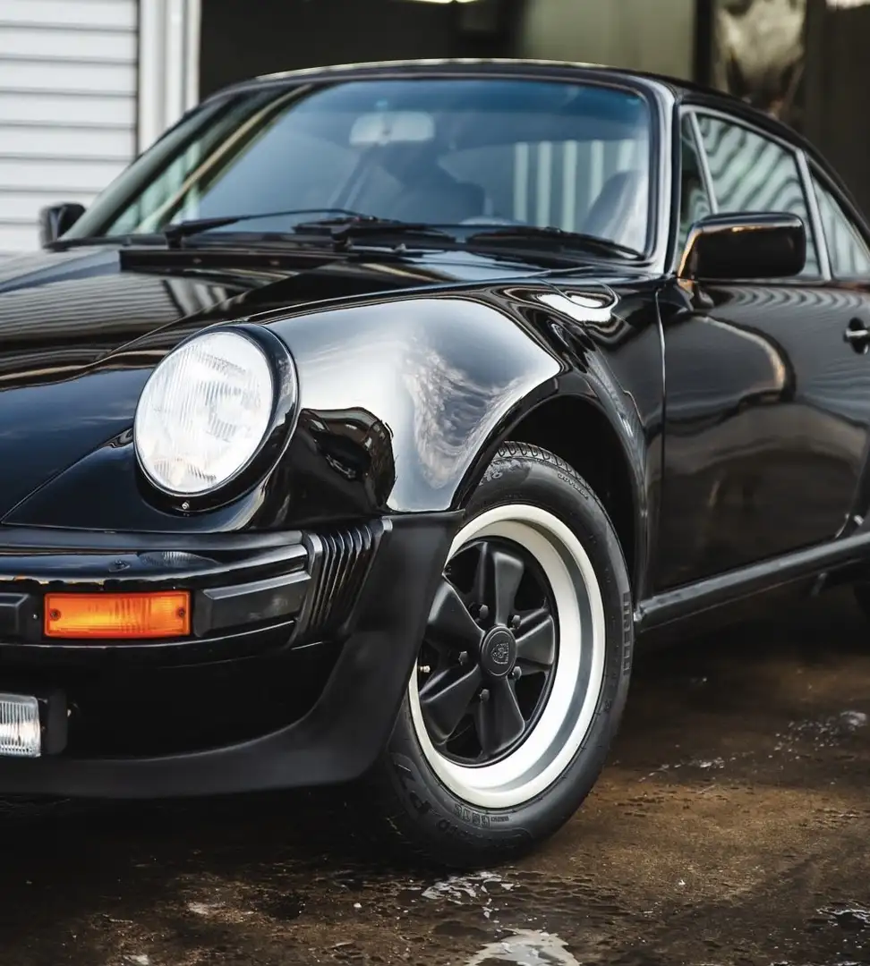 Porsche 930 911 Turbo (930) - 2