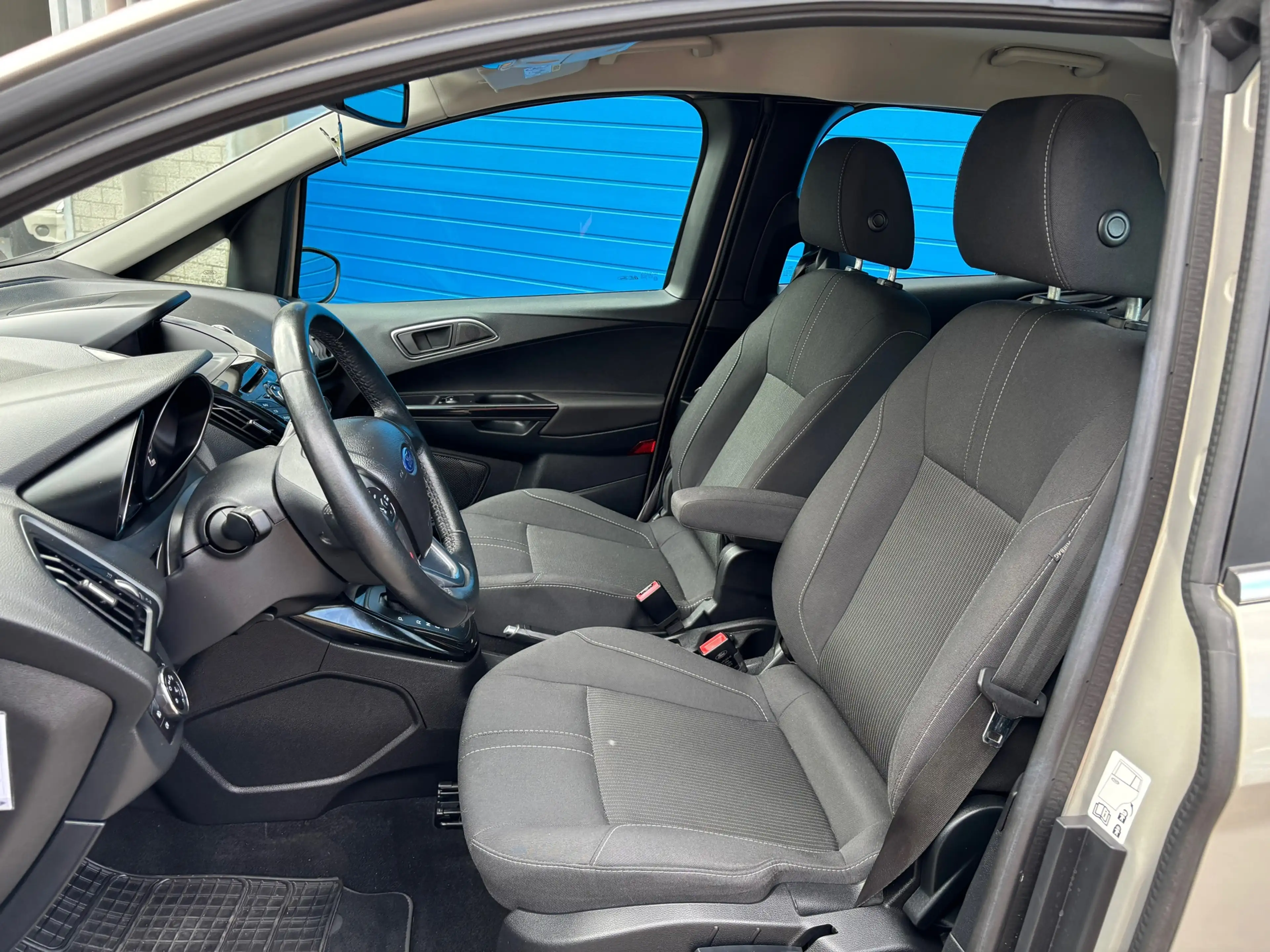 Ford B-Max 1.6 TI-VCT Titanium — photo 9