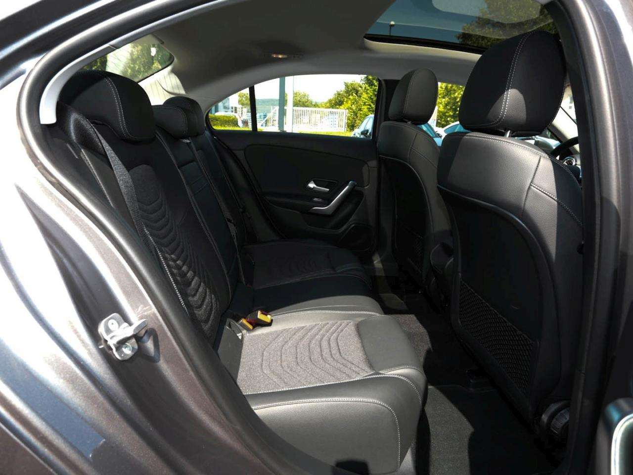 Mercedes-Benz A 250