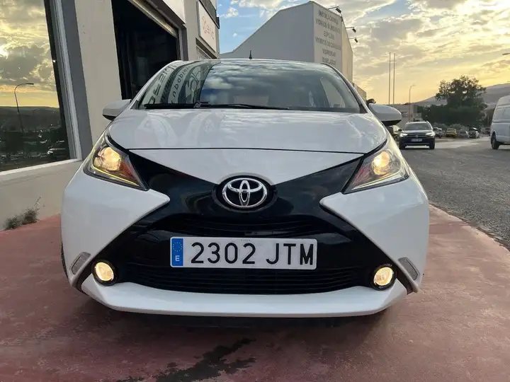 Toyota Aygo 2016, foto 8