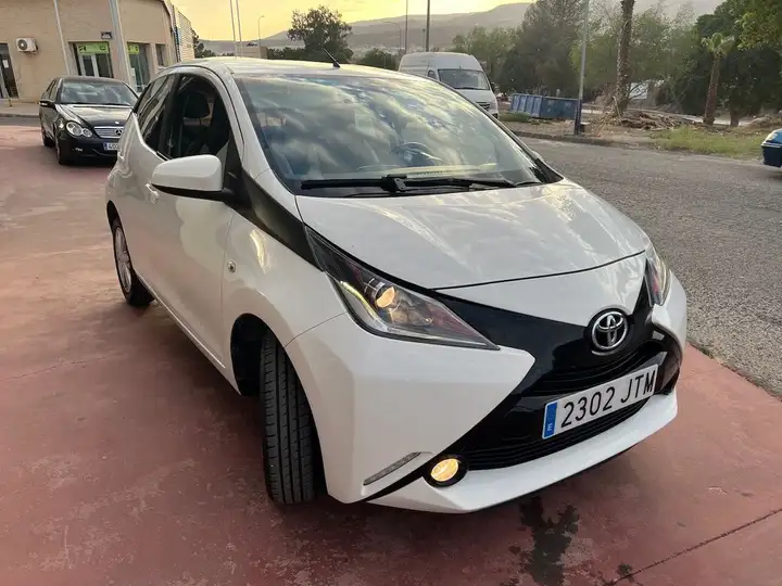 Toyota Aygo 2016, foto 6