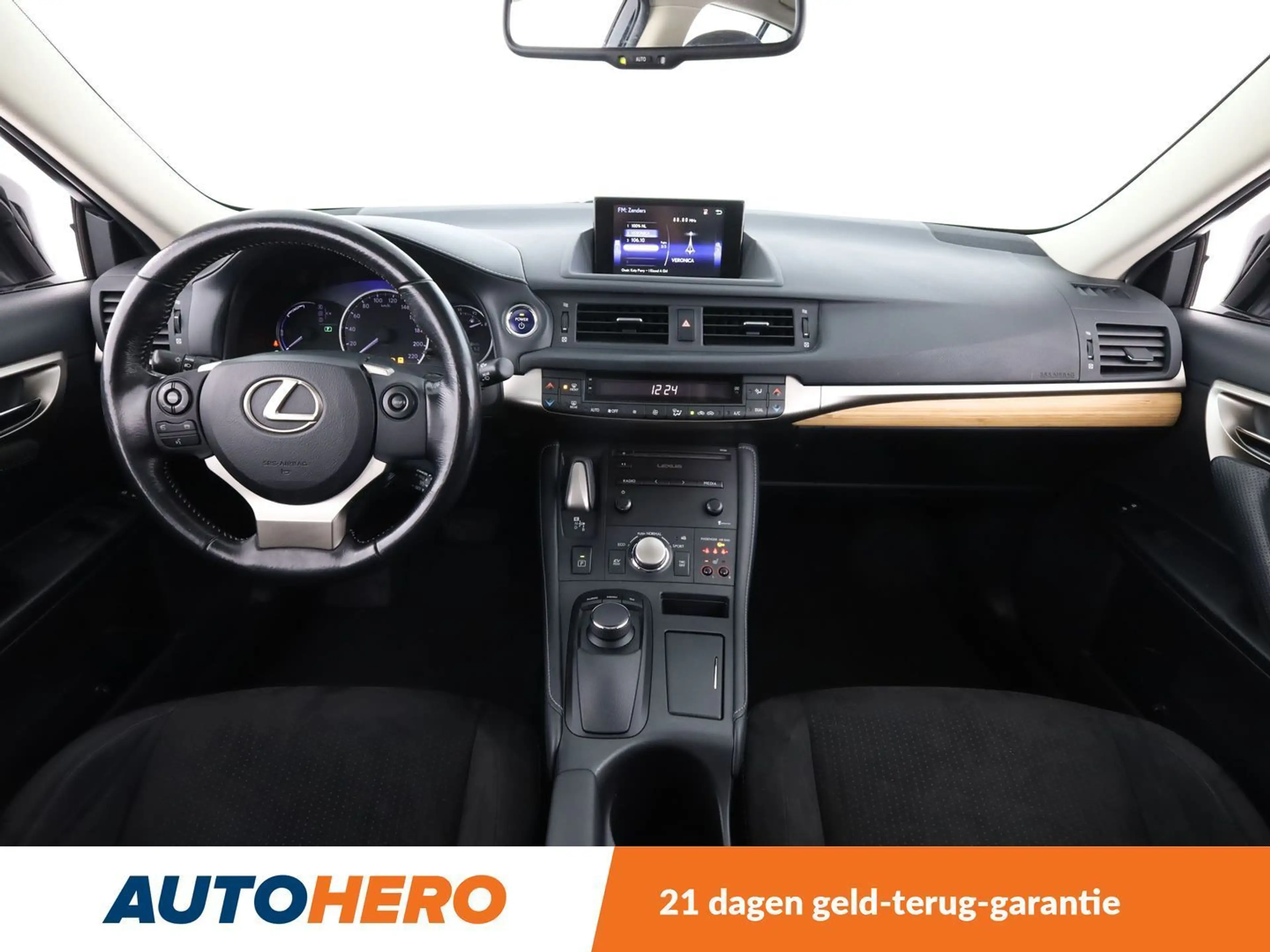 Lexus CT 200h CT 200h Limited Edition — photo 12