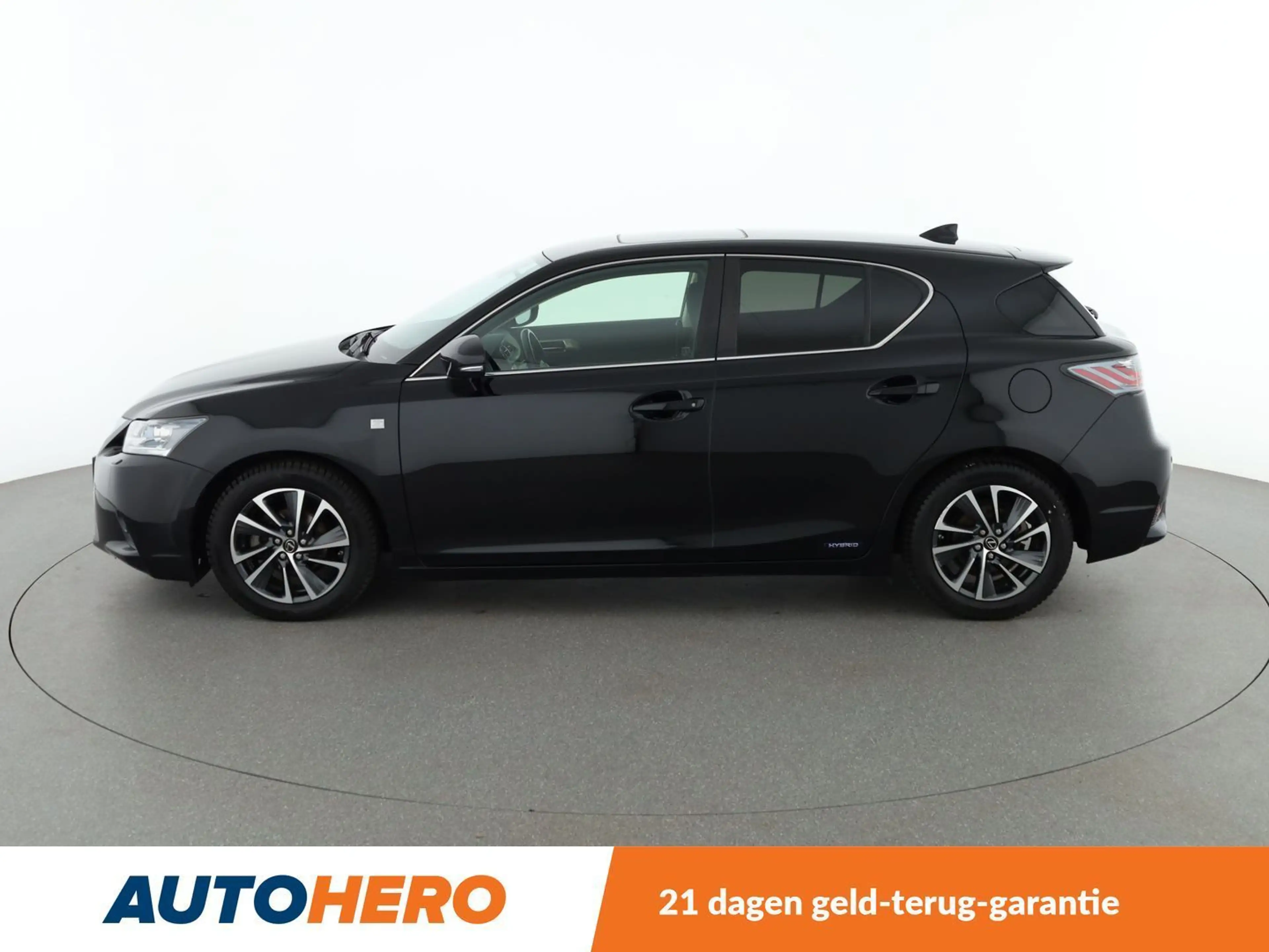 Lexus CT 200h CT 200h Limited Edition — photo 3
