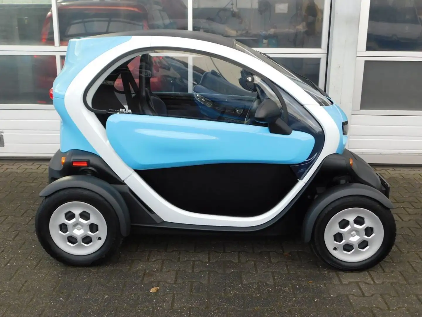 Renault Twizy Life 80 zzg. Batteriemiete EPH Blau - 2