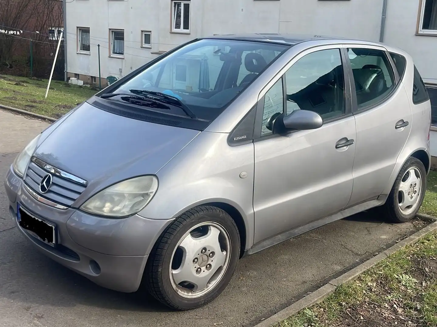 Mercedes-Benz A 190 A-Klasse Elegance Argent - 1