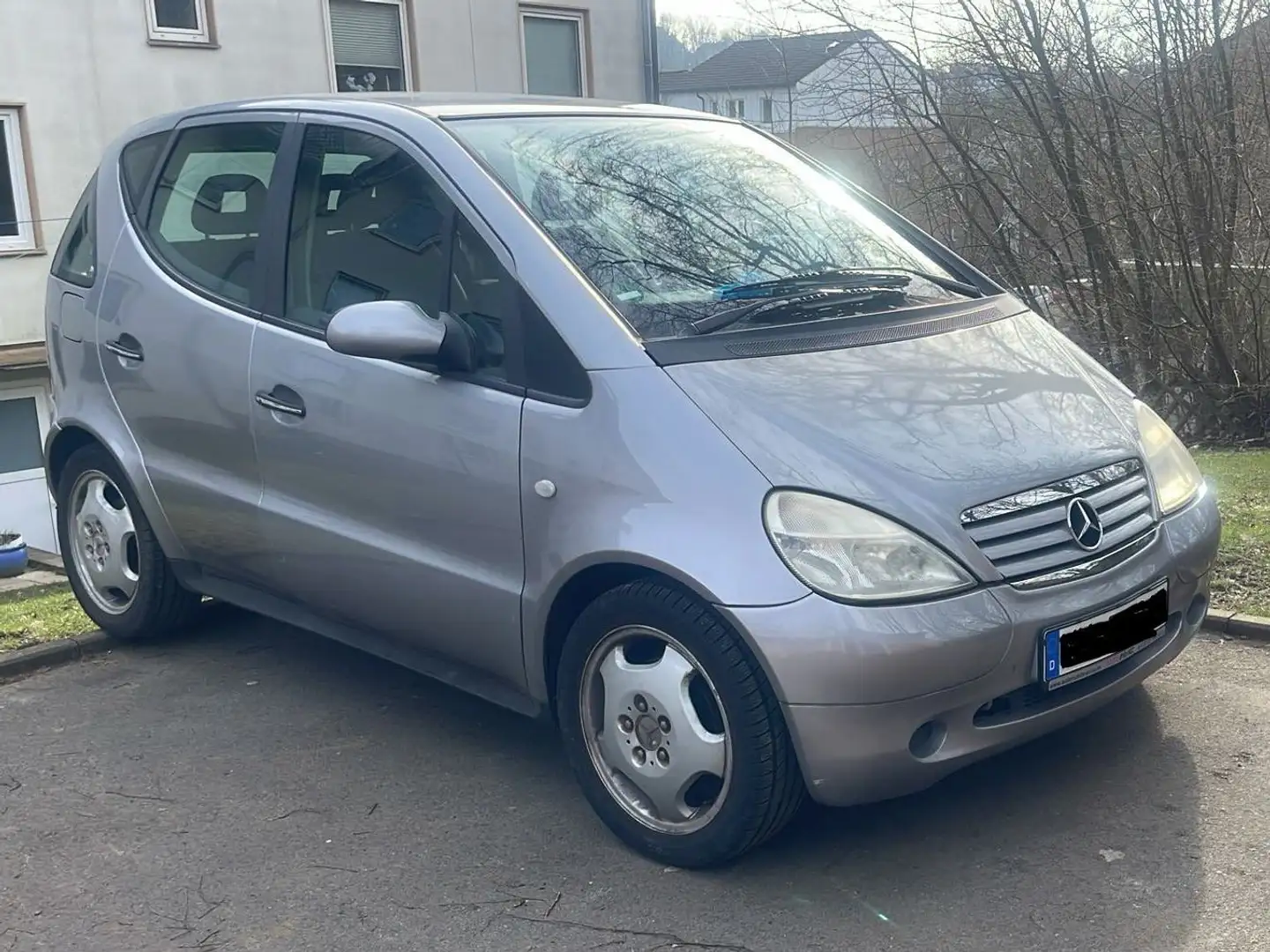 Mercedes-Benz A 190 A-Klasse Elegance Argent - 2