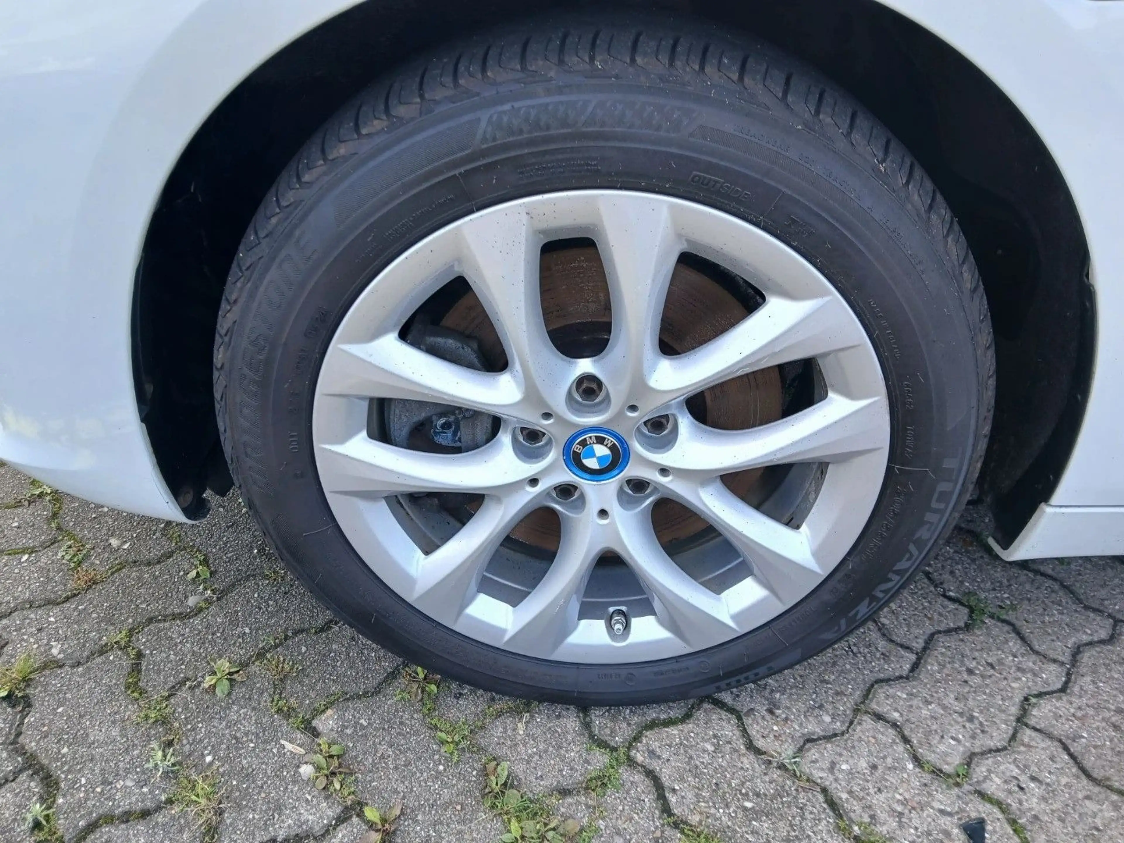 BMW 225 xe ACTIVE TOUR AUT Advantage*NAVI*AHK*ALU*PDC — photo 5