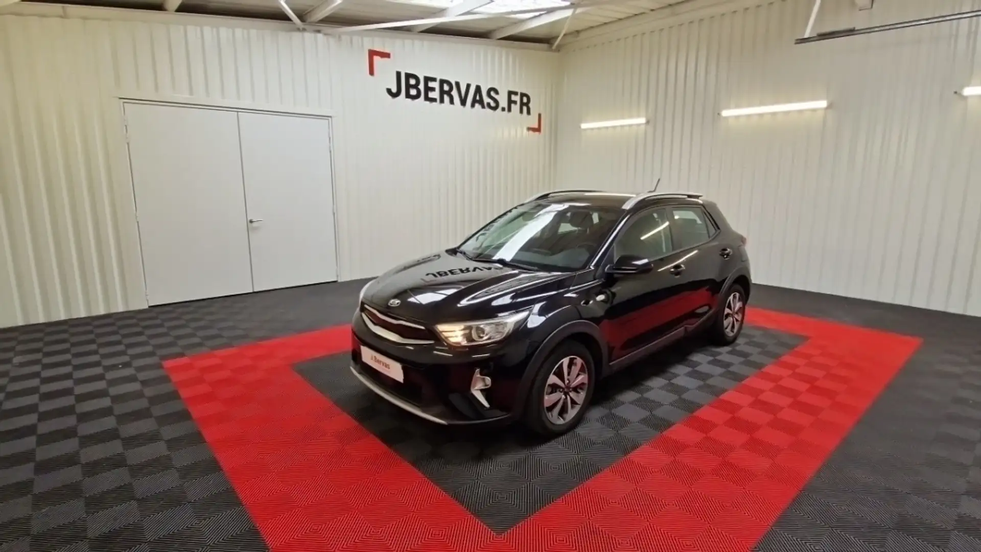 Kia Stonic 1.0 T-GDI 120 MHEV ACTIVE DCT7 Schwarz - 1