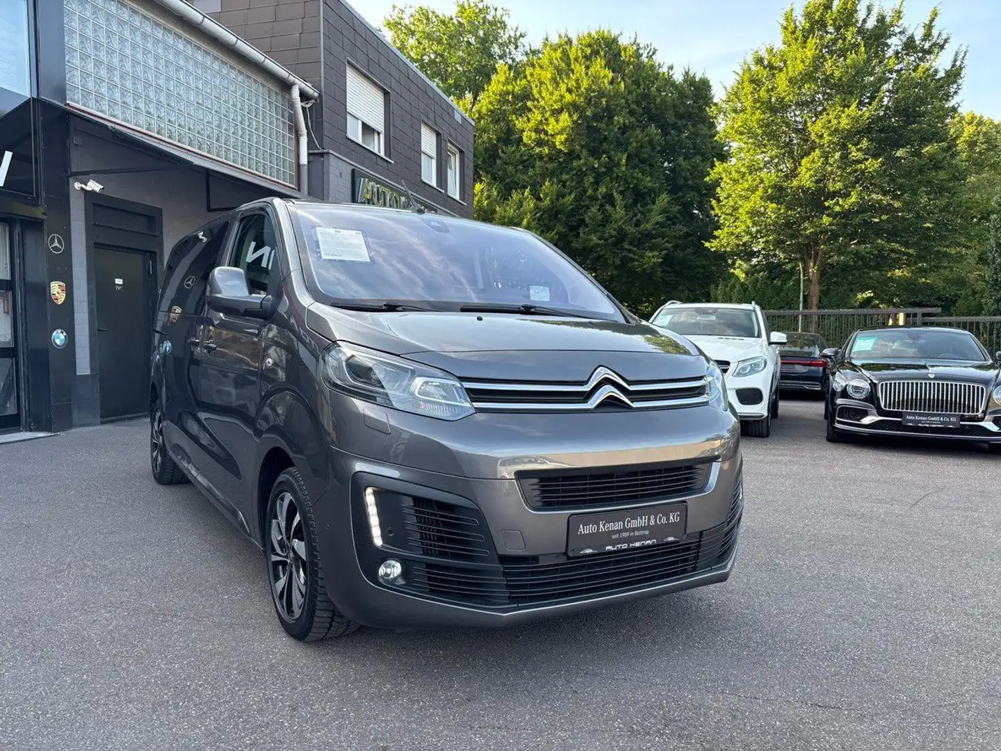 Citroen Spacetourer Shine M 8-Sitze ACC/HUD/Pano/Kamera Grau - 1