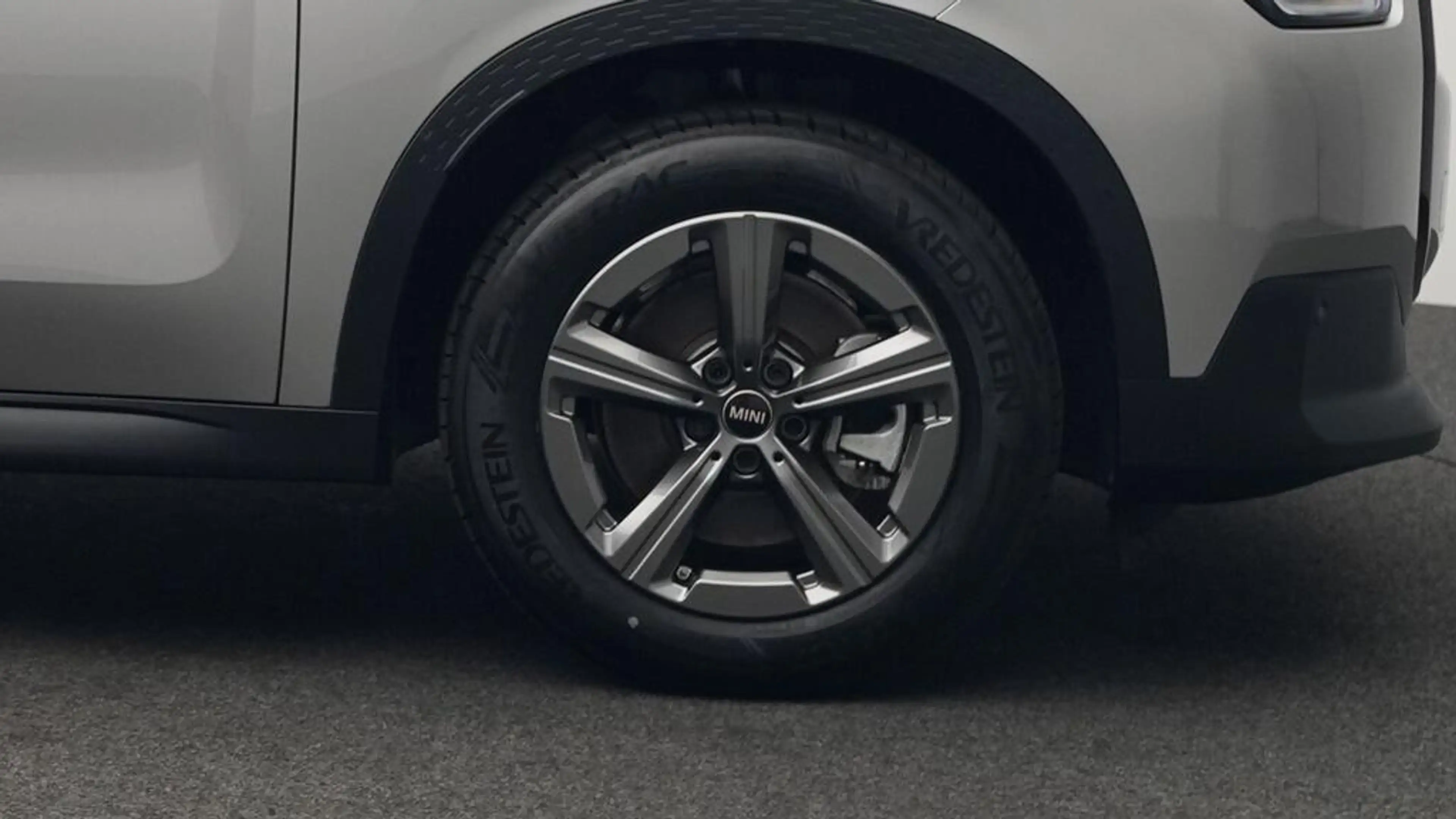 MINI Countryman C Classic Trim — photo 12