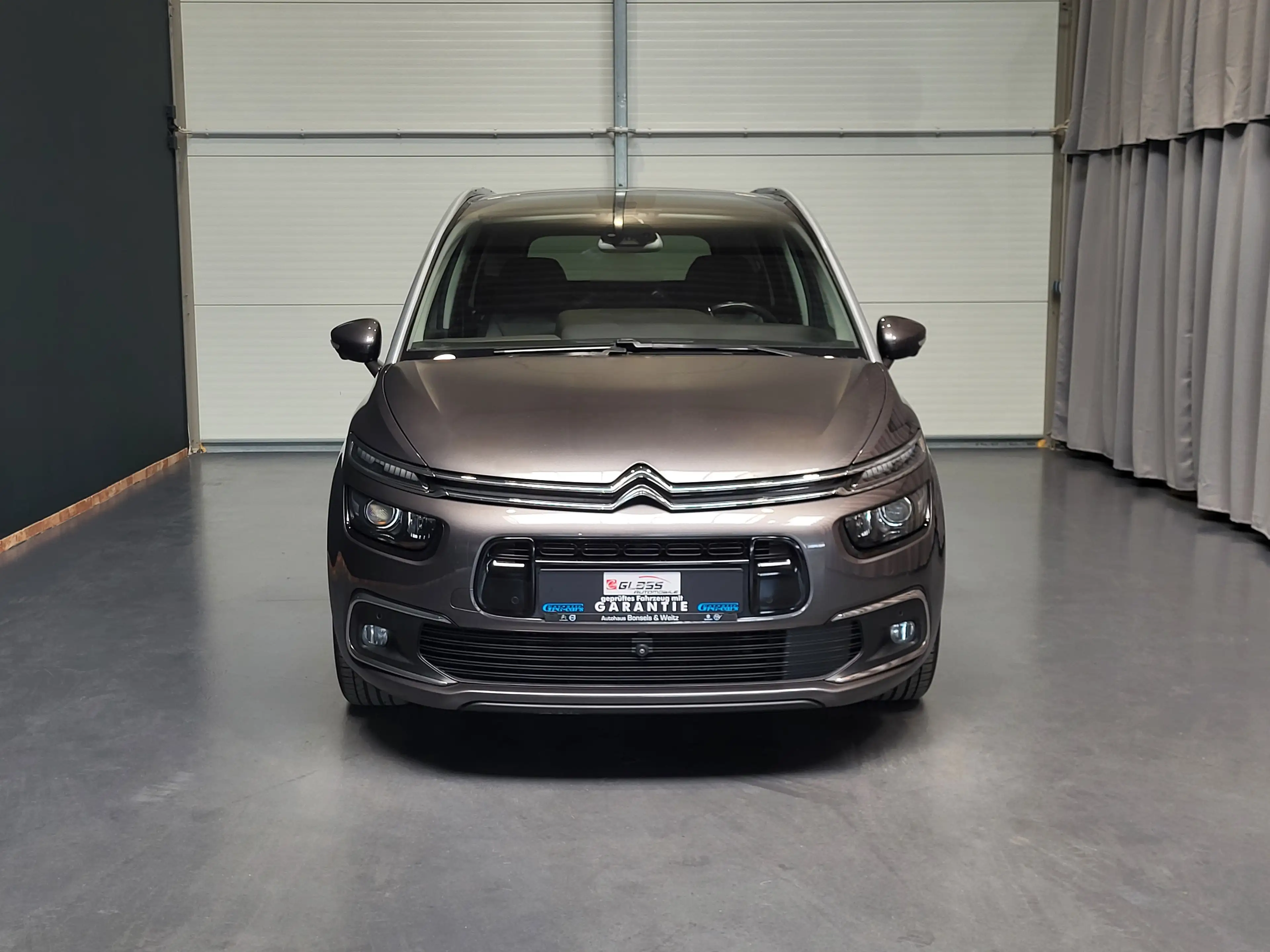 Citroen Grand C4 SpaceTourer 2.0 Blue-HDI Shine *Navi| Xenon| AHK* — photo 2