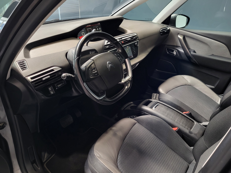 Citroen Grand C4 SpaceTourer 2.0 Blue-HDI Shine *Navi| Xenon| AHK* — photo 6