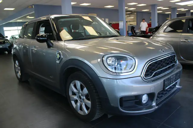 MINI Cooper SE Countryman ALL4 - Panorama - Head-Up -