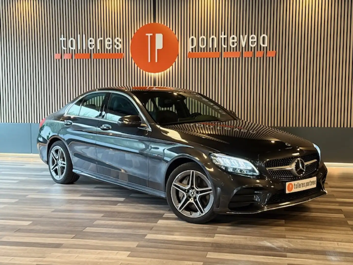 Mercedes-Benz C 300 de 9G-Tronic Schwarz - 1