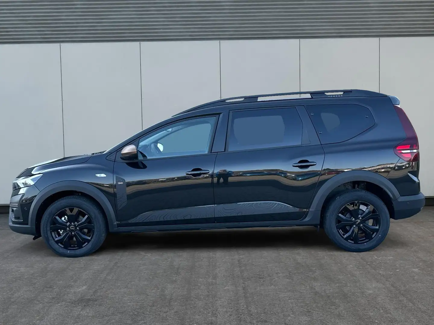 Dacia Jogger Extreme 7-SITZER+LED+SHZ+ALU+KAMERA+DAB 1.0 TCe... Negro - 2