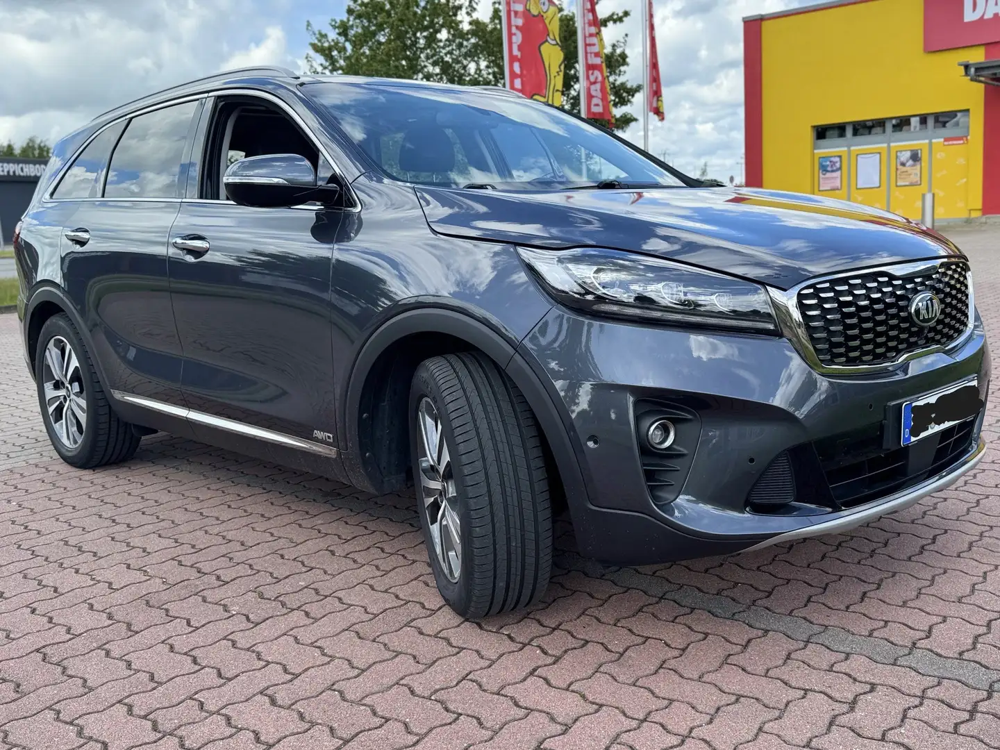 Kia Sorento Sorento 2.2 CRDi AWD Aut. Platinum Edition Grau - 2