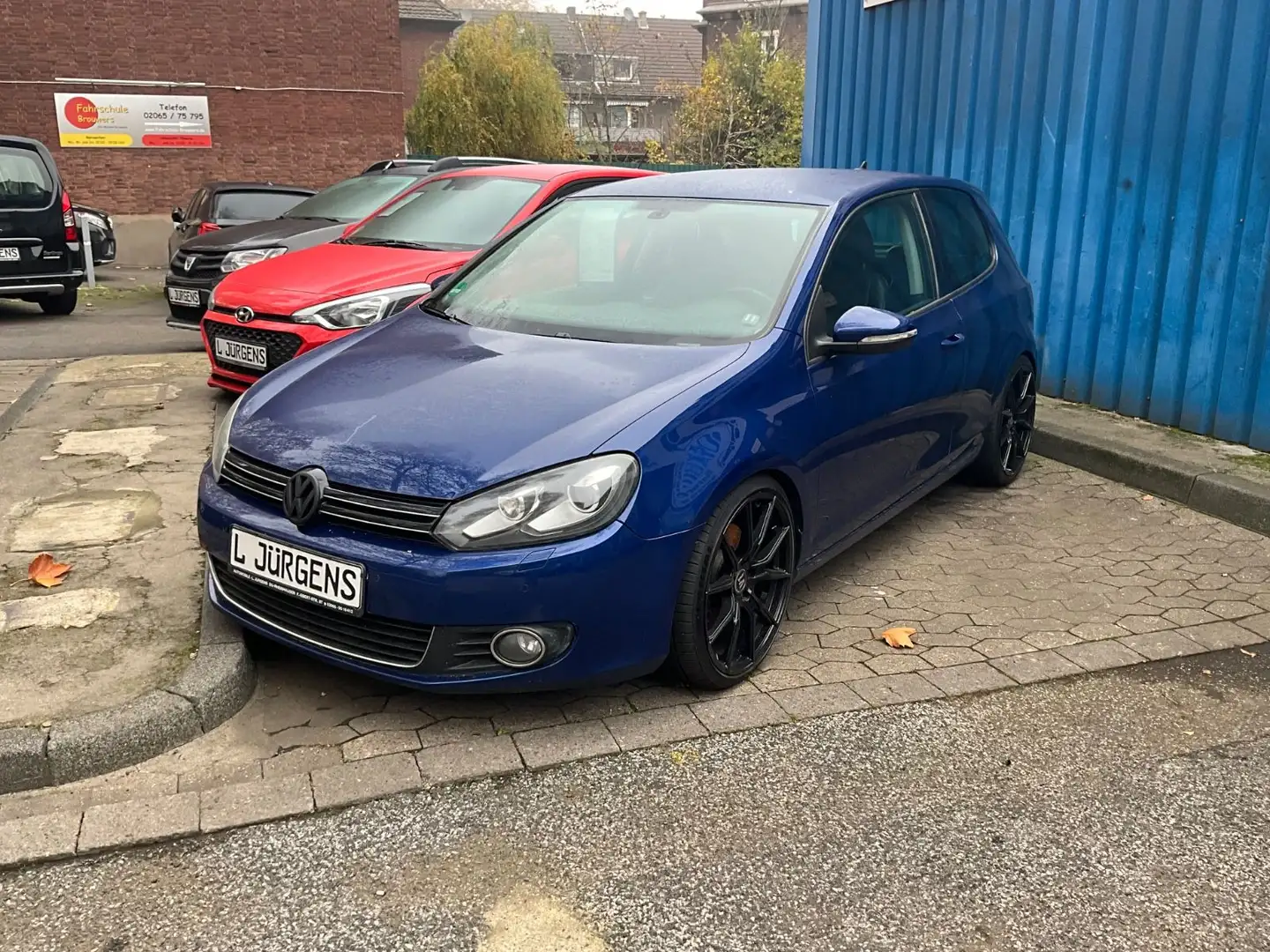 Volkswagen Golf VI Highline/AB 89€ im Monat Finanzieren Blau - 1