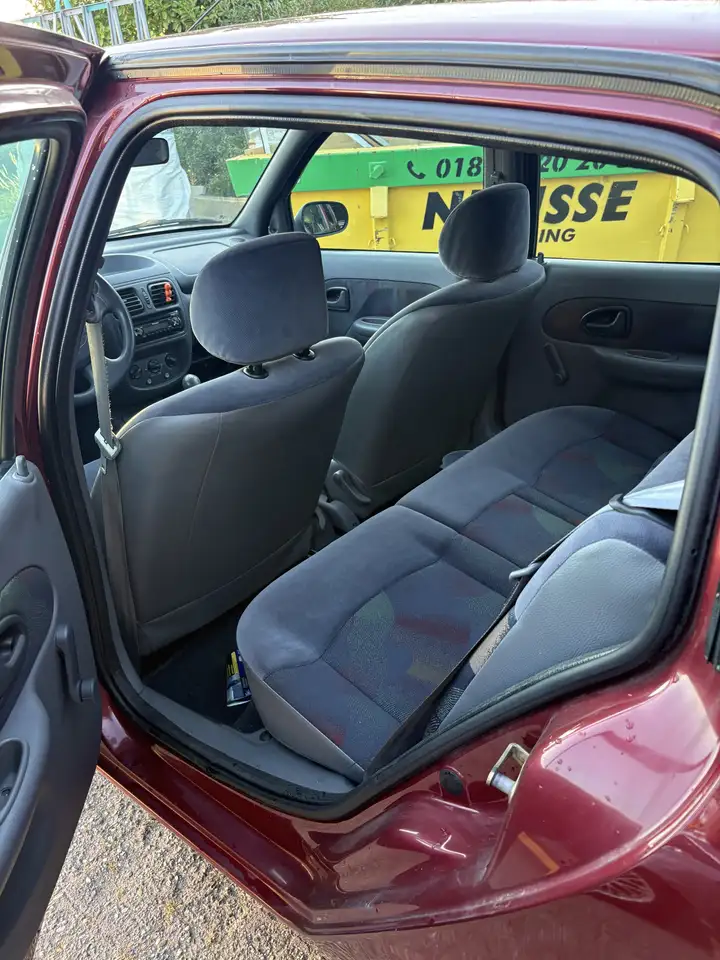 Renault Clio 1.4 RT, foto 6