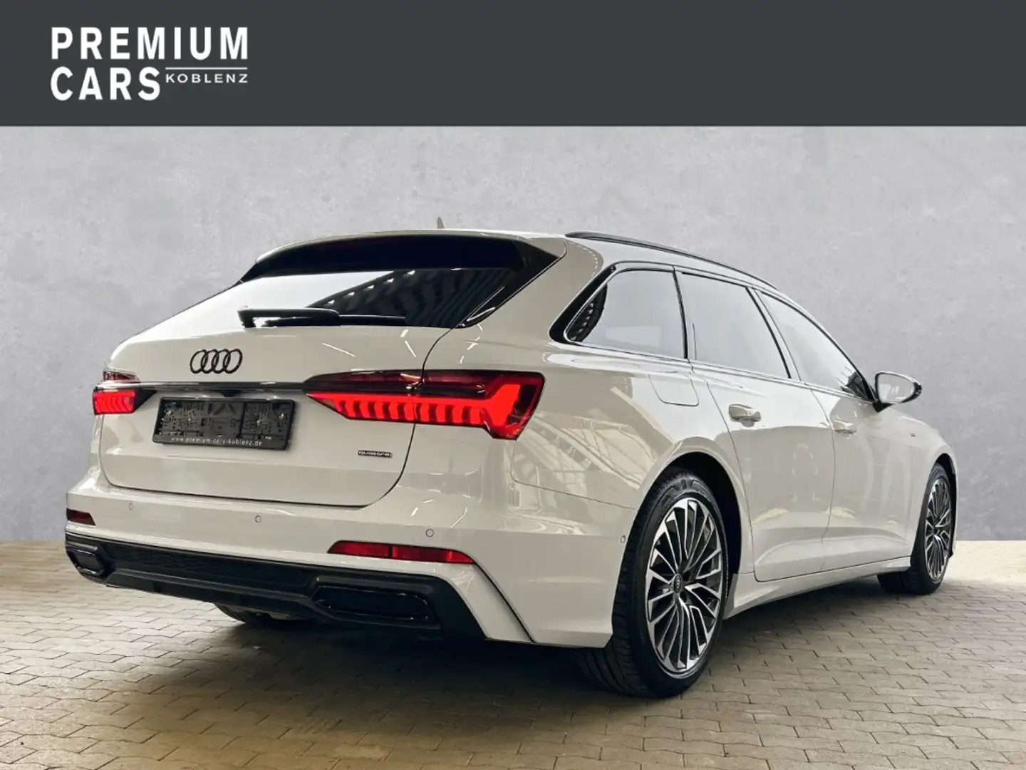 Audi A6 Avant 55 TFSI e quattro sport Weiß - 2