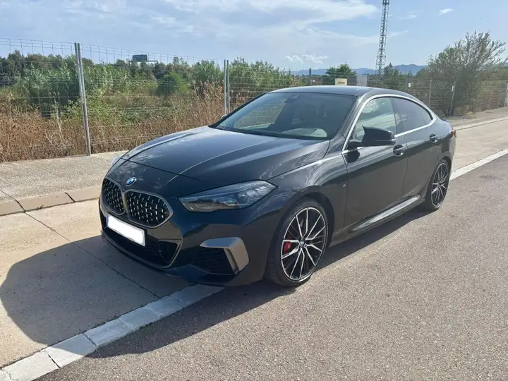 BMW Serie 2 2023, foto 2