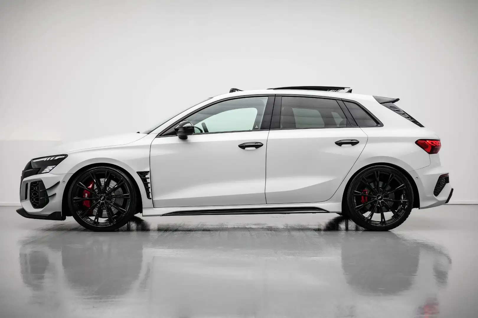 Audi RS3 Sportback 2.5 TFSI RS3-R ABT quattro |Org.ABT|Pano Weiß - 2