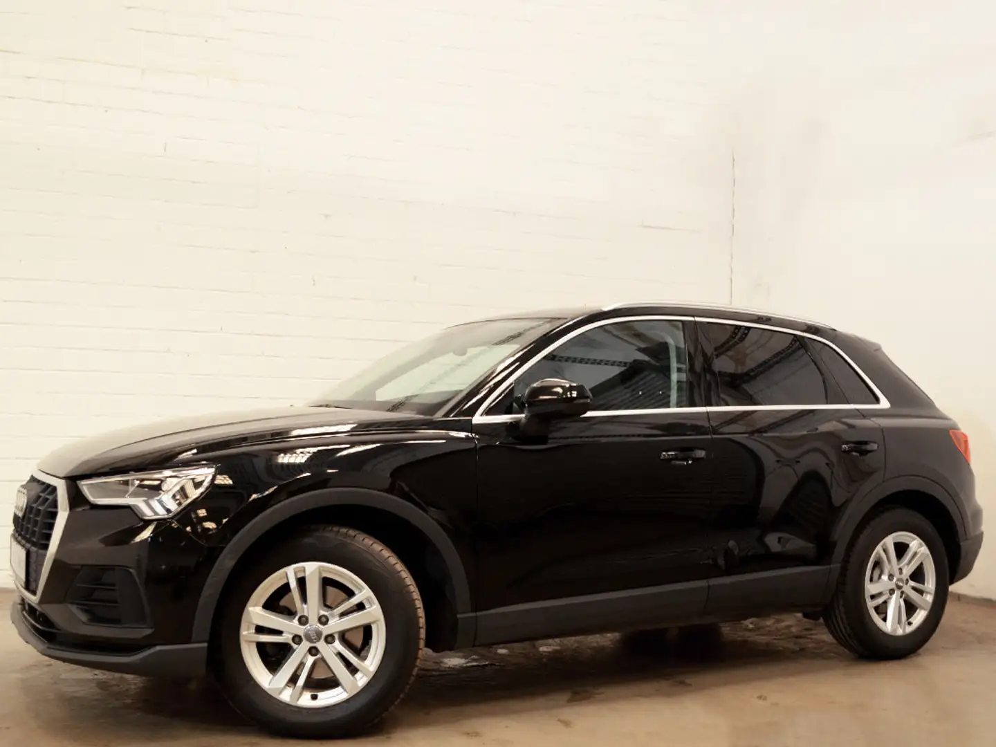 Audi Q3 35 TFSI advanced *Virtual LED Assist DAB Navi* Schwarz - 2
