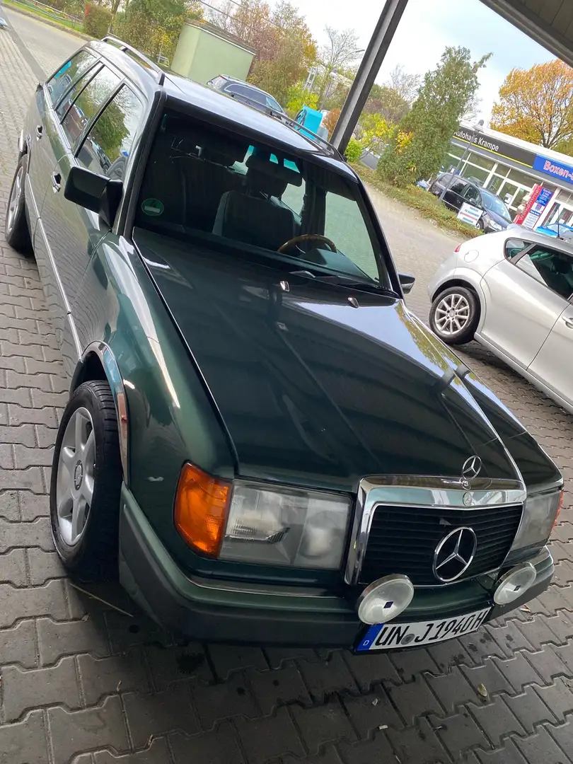 Mercedes-Benz E 300 TE  Liebhaberfahrzeug !!!  H-Zulassung zelena - 2