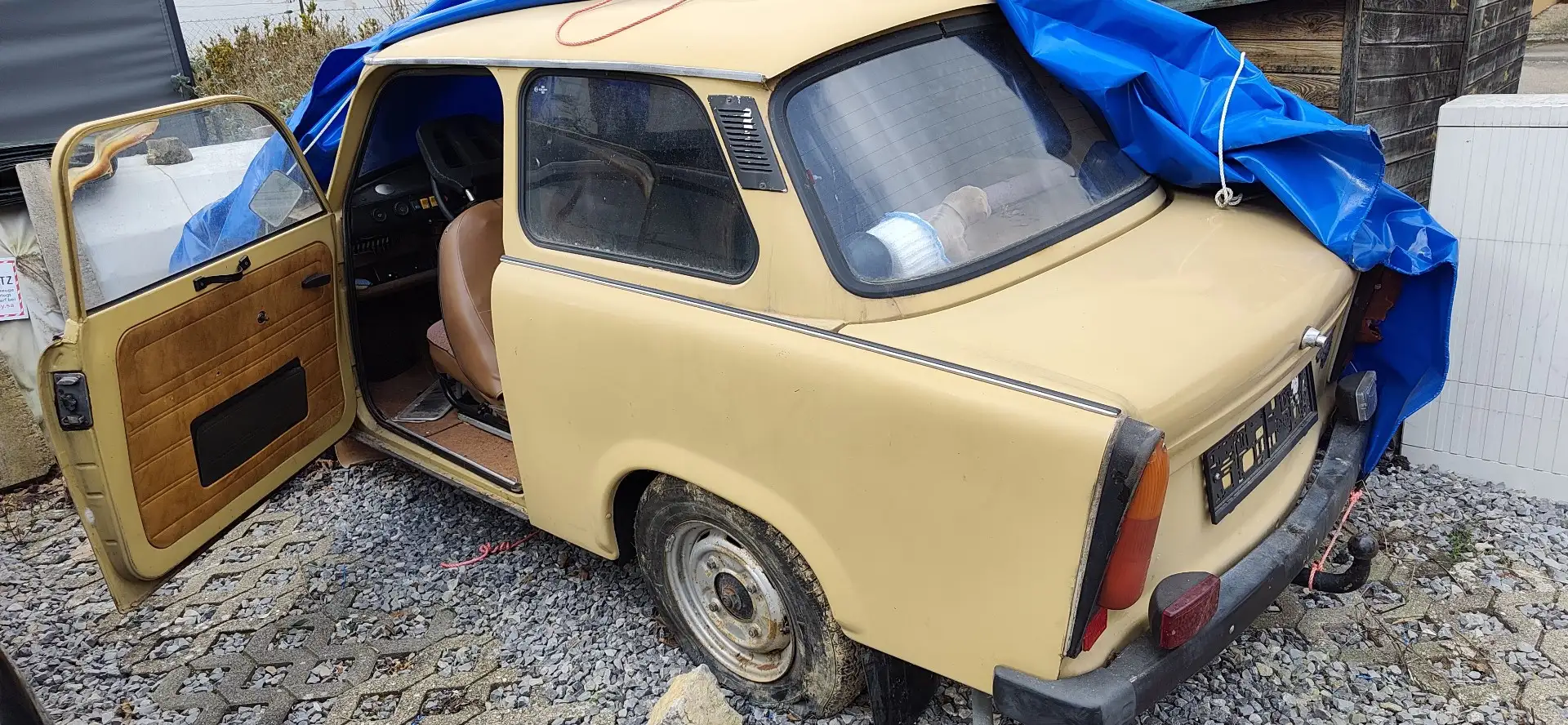 Trabant P601 Beige - 1