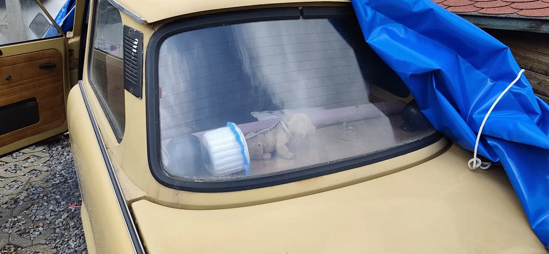 Trabant P601 Beige - 2