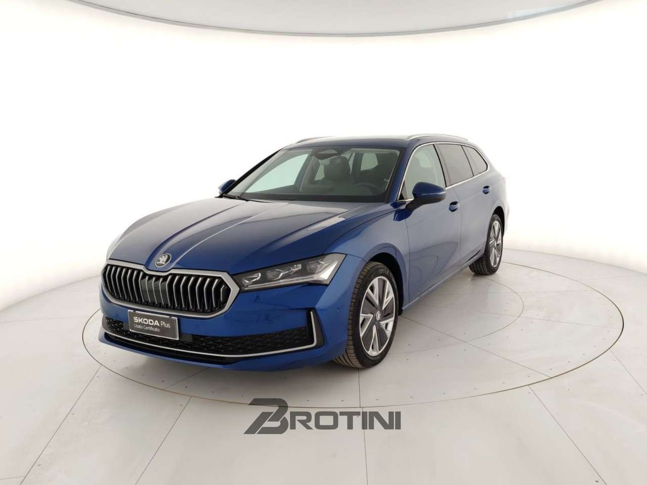 Skoda Superb 2.0 TDI DSG Wagon Style
