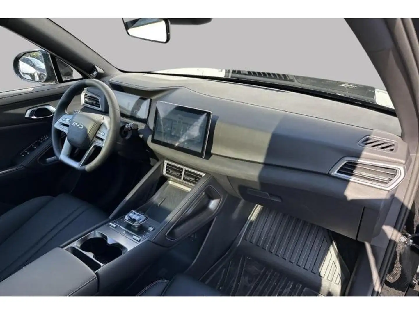 BYD Atto 2 ACTIVE Schwarz - 2