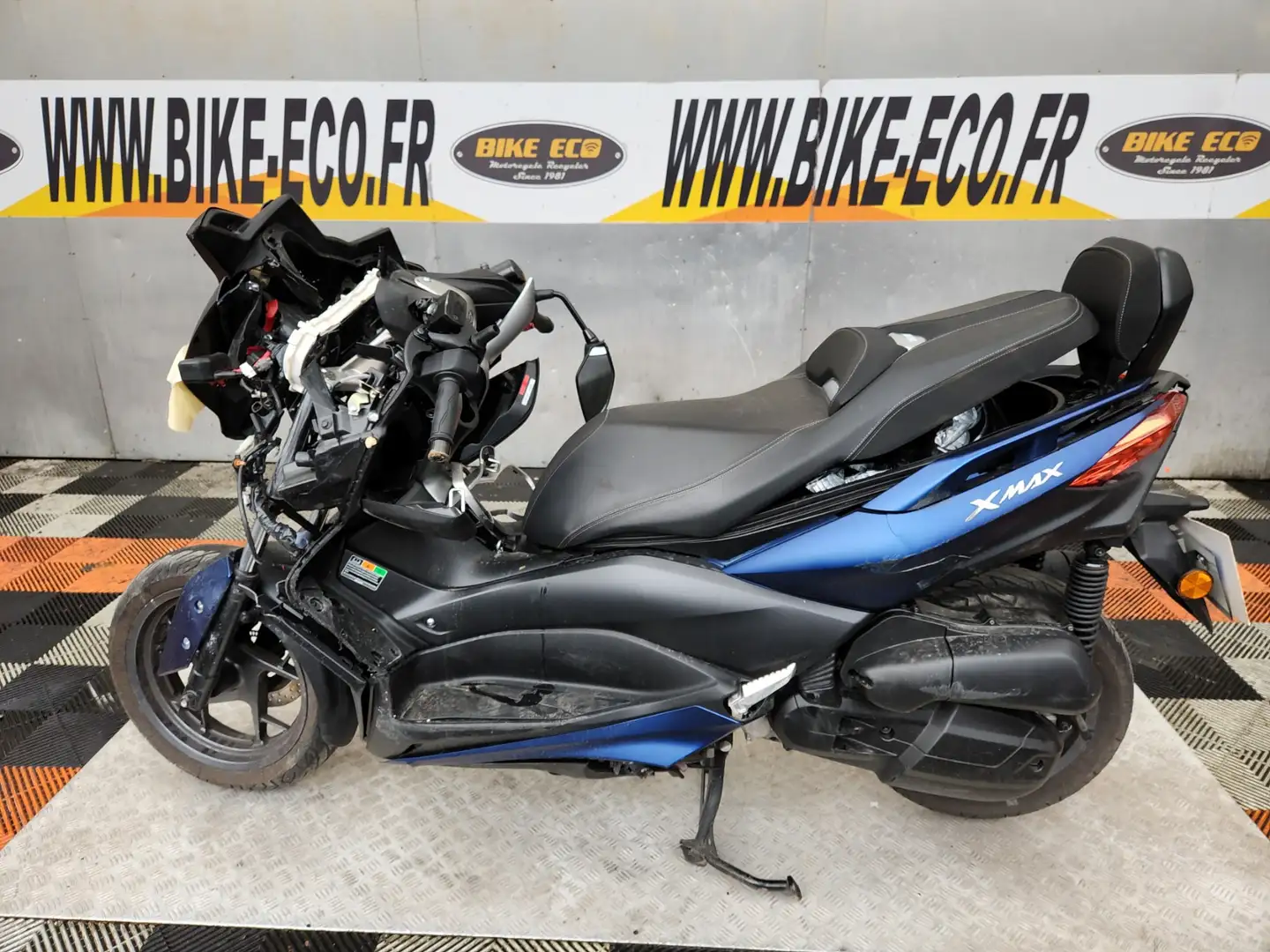 Yamaha X-Max 125 Bleu - 2