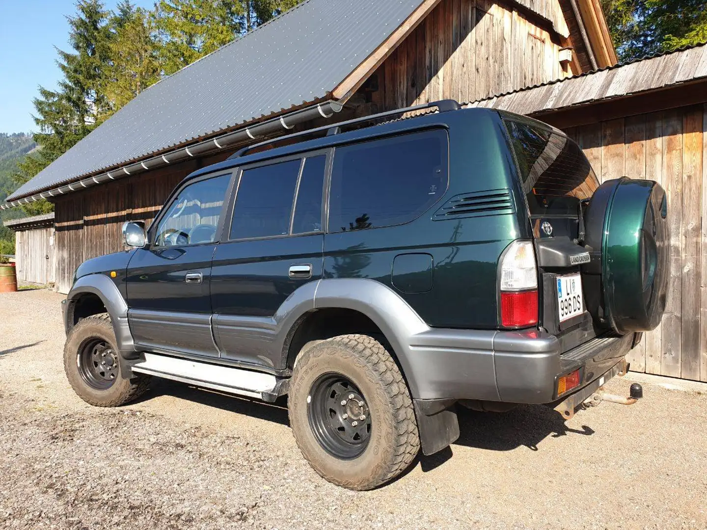 Toyota Land Cruiser Landcruiser 3,0 VX TDE Grün - 2