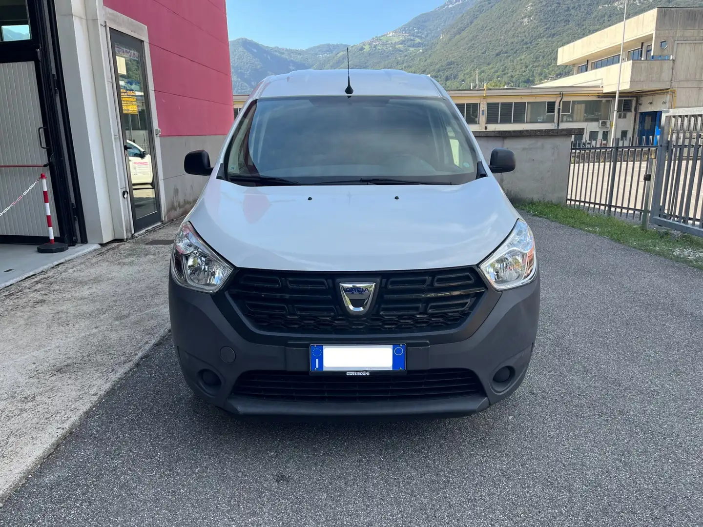 Dacia Dokker SCe 110CV GPL Furgone Wit - 2