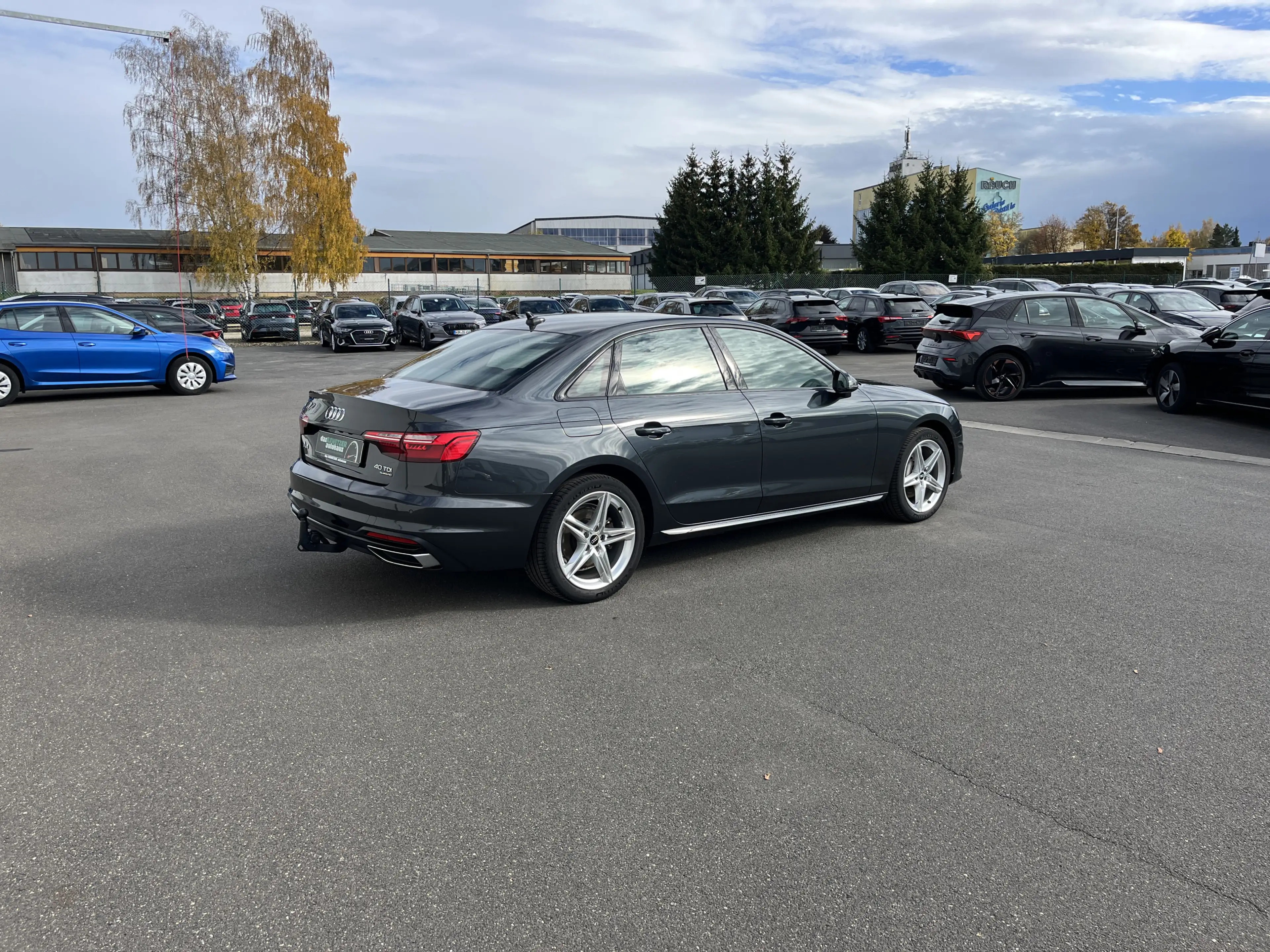Audi A4 40 2.0 TDI quattro S tronic advanced 163€ m.20% — photo 8