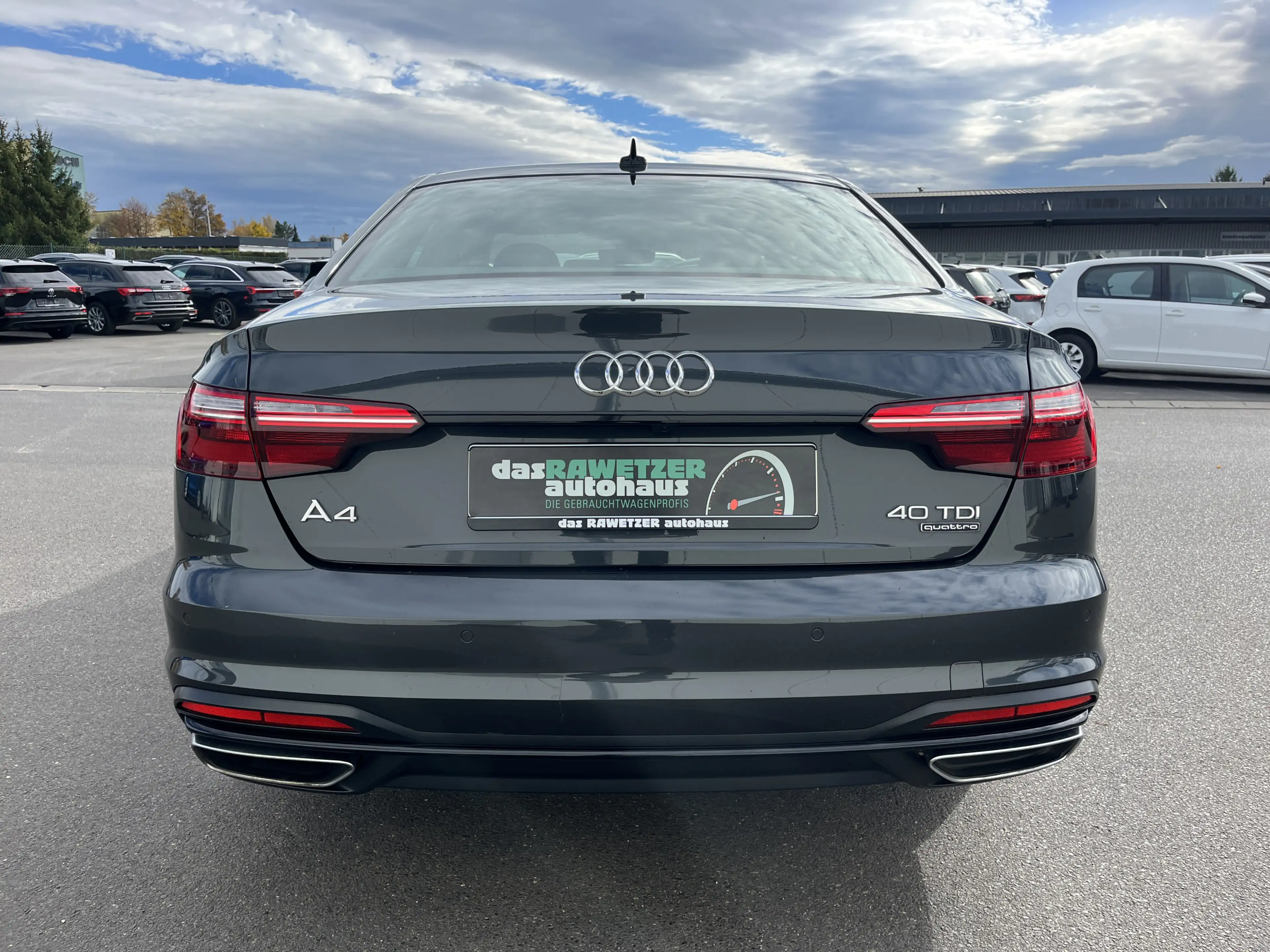 Audi A4 40 2.0 TDI quattro S tronic advanced 163€ m.20% — photo 9