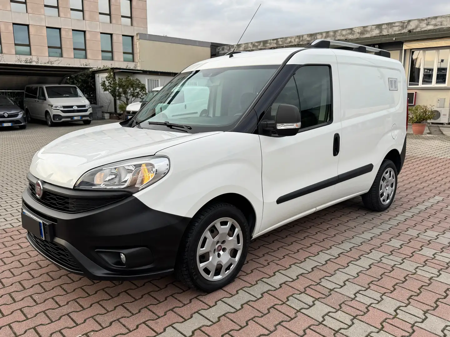 Fiat Doblo 1.4 T-Jet N. Power PC-TN FURGONE CARGO LAMIERATO Blanco - 1