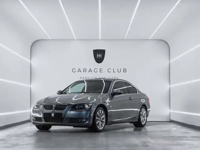 BMW 335 335xi Coupé